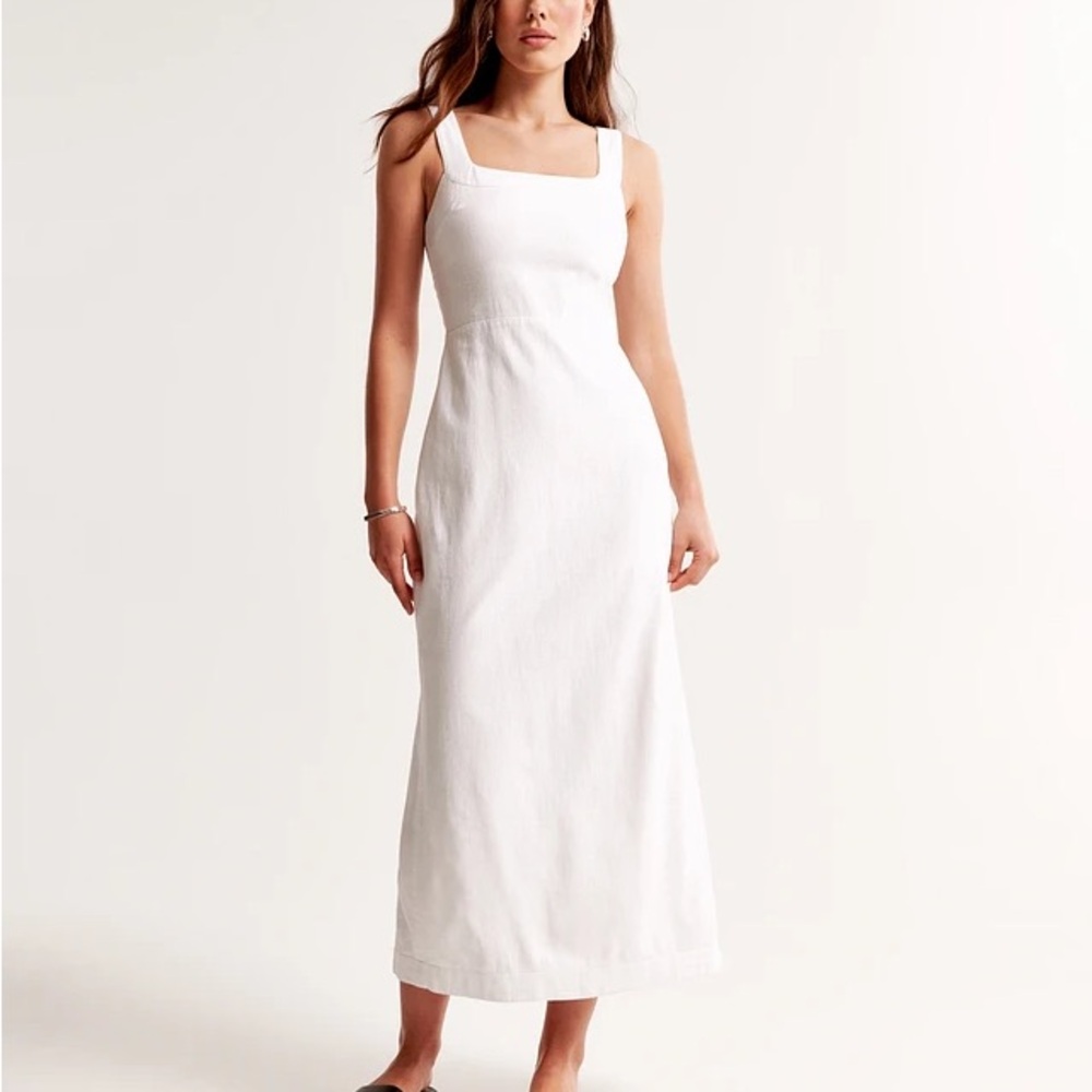 Abercrombie & Fitch Elegant White Midi Dress